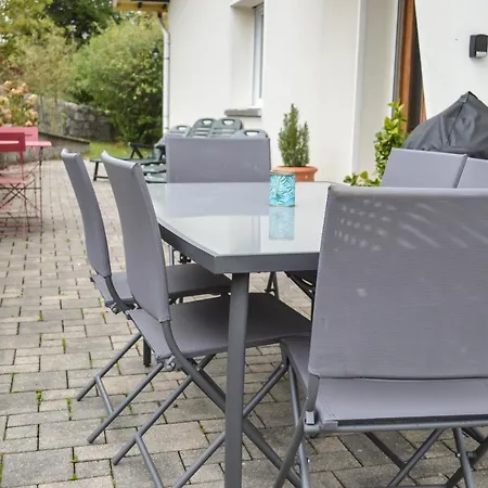 Les Glycines Lägenhet